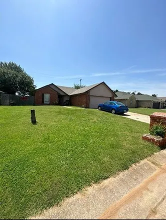 Buy this 3 bed house on 14806 Choctaw Trail in Choctaw, OK 73020