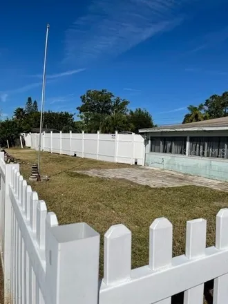 Image 6 - 5241 85th Terrace North, Pinellas Park, FL 33781, USA - House for sale