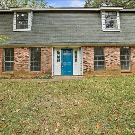 Buy this 5 bed house on 367 Kiowa Drive in Natchez Trace Village, Madison