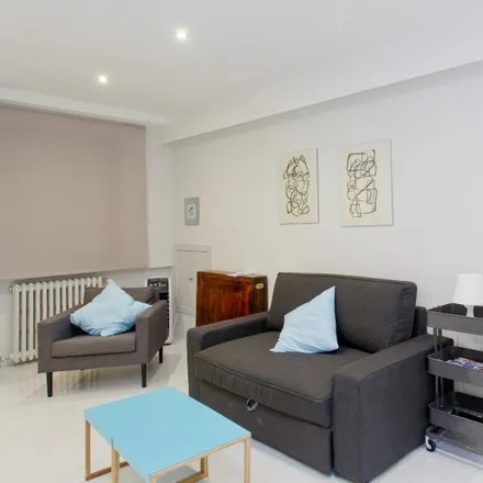 Rent this 1 bed apartment on La Tasca del Retiro in Avenida de Menéndez Pelayo, 11