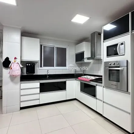 Rent this 3 bed apartment on Rua 58 in Jardim Goiás, Goiânia - GO