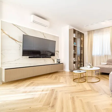 Buy this 3 bed apartment on Koprivnička ulica 38 in 10000 City of Zagreb, Croatia