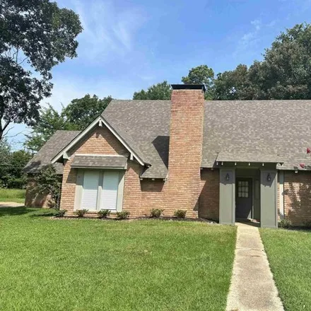Buy this 4 bed house on 3559 Richwood Place in Texarkana, TX 75503