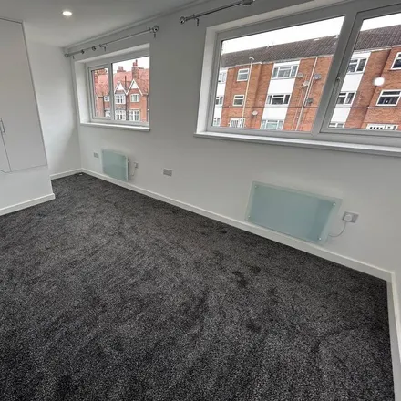 Image 7 - College Court Conference Centre, Knighton Road, Leicester, LE2 3TZ, United Kingdom - Apartment for rent