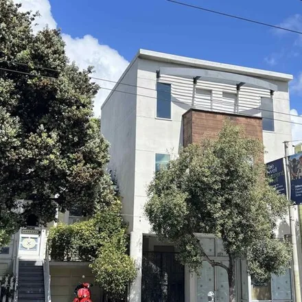Rent this 2 bed townhouse on 317 Cortland Avenue in San Francisco, CA 94134
