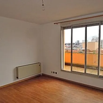 Rent this 1 bed apartment on 3 Rue d'Auch in 31100 Toulouse, France