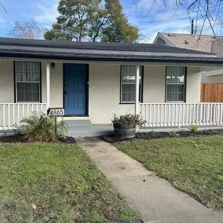 Buy this 2 bed house on 4865 V Street in Sacramento, CA 95817