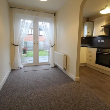 Image 9 - Beaumont Chase, Bolton, United Kingdom - Apartment for rent