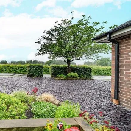 Image 4 - The Bungalow, 20 Fol Hollow, Congleton, CW12 4HT, United Kingdom - House for sale