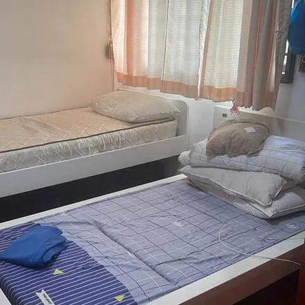 Rent this 1 bed room on 435 Ang Mo Kio Avenue 10 in Singapore 560435, Singapore