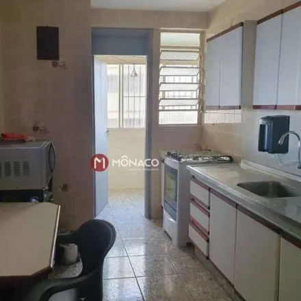 Buy this 3 bed apartment on Rua Tocantins in Vila Nova, Londrina - PR