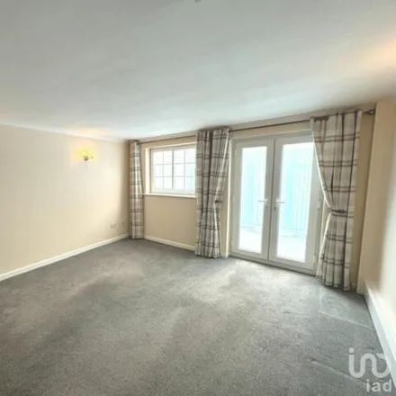 Image 2 - Spencer Close, Stansted Mountfitchet, CM24 8AN, United Kingdom - Townhouse for sale