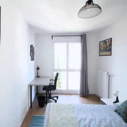 Image 3 - 2 Rue Mozart, 92110 Clichy, France - Room for rent