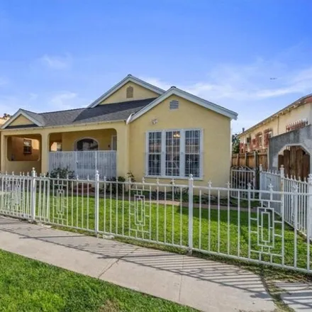 Buy this 3 bed house on 756 East 79th Street in Los Angeles, CA 90001