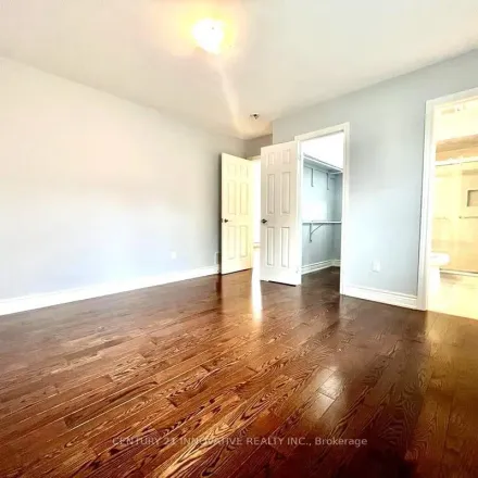 Image 7 - 3 Kellyvale Road, Toronto, ON M1R 4B0, Canada - Apartment for rent