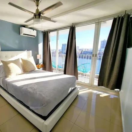 Rent this 2 bed condo on San Juan in PR, 00909