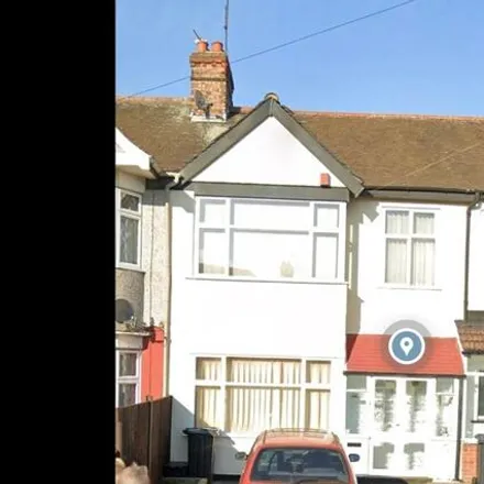 Rent this 3 bed townhouse on 3 Baron Gardens in London, IG6 1NX