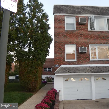 Buy this studio townhouse on 293 Nandina Place in Philadelphia, PA 19116