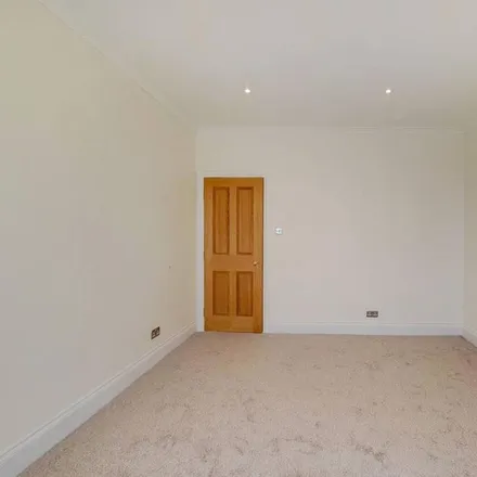 Rent this 4 bed duplex on 27 Southdown Road in London, SW20 8PT