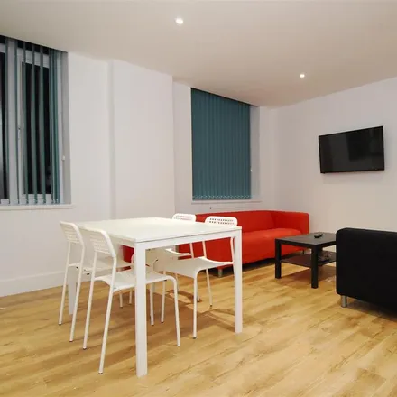 Rent this 4 bed apartment on Buffet City in St Andrew's Cross, Plymouth