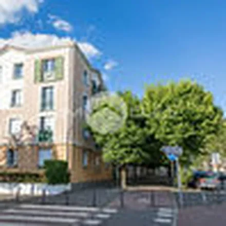 Rent this 2 bed apartment on 4 Rue de l'Adjudant-Chef Dericbourg in 94550 Chevilly-Larue, France