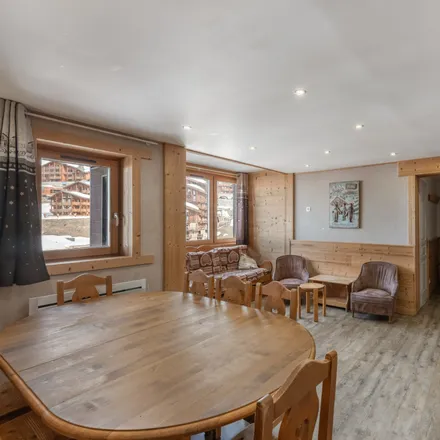 Buy this 5 bed apartment on 73440 Val Thorens