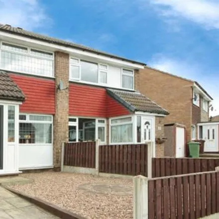Buy this 3 bed duplex on Haighside Way in Rothwell, LS26 0UG