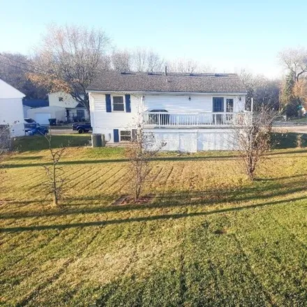 Image 7 - 1525 South Riverview Drive, Yorktown, Delaware County, IN 47396, USA - House for sale