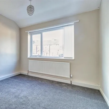 Image 5 - 11 Springfield Gardens, Horsforth, LS18 5DW, United Kingdom - Townhouse for rent