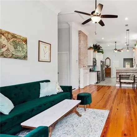 Image 2 - 3112 Royal St, New Orleans, Louisiana, 70117 - House for sale