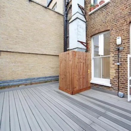 Rent this 1 bed apartment on 233 King's Road in London, SW3 5EL