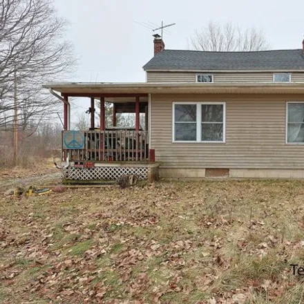 Image 2 - 1445 West Sager Road, Hope Township, MI 49058, USA - House for sale
