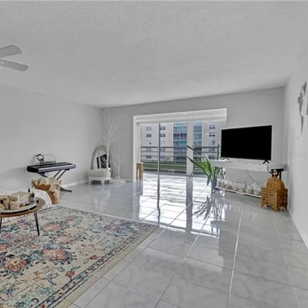 Image 3 - Southeast 3rd Street, Dania Beach, FL 33004, USA - Condo for sale