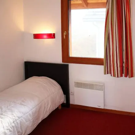 Rent this 2 bed apartment on 05200 Arrondissement de Gap