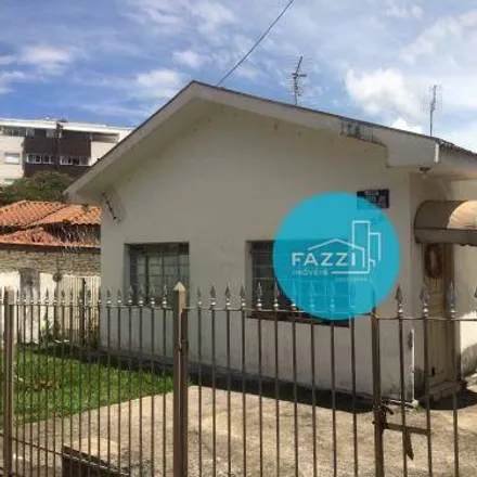 Buy this 3 bed house on Rua Comendador João Afonso Junqueira in Jardim dos Estados, Poços de Caldas - MG