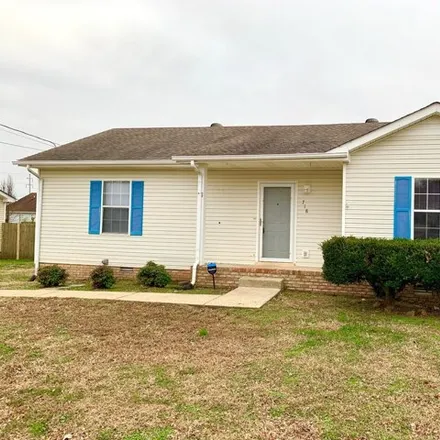 Rent this 3 bed house on 718 Carbondale Drive in Oak Grove, Christian County