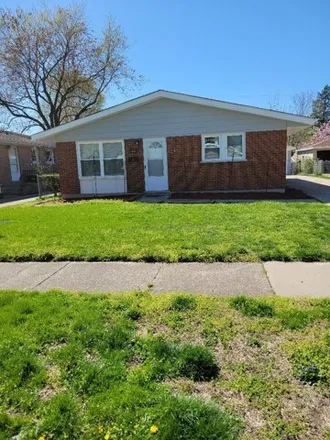 Buy this 4 bed house on 125 172nd Street in Thornton, Thornton Township