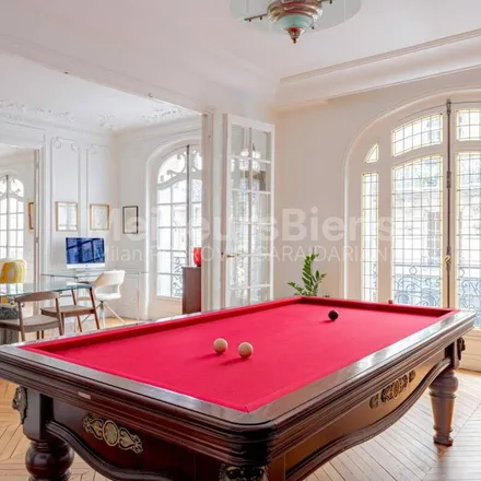 Rent this 7 bed apartment on 46 Rue de Bretagne in 75003 Paris, France