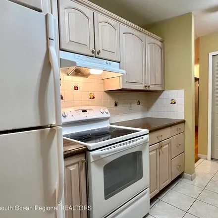 Image 5 - unnamed road, Manalapan Township, NJ, USA - Apartment for rent
