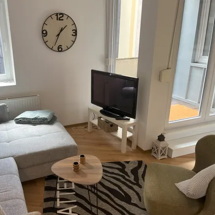 Rent this 2 bed apartment on Buchhandlung Scheuermann in Sonnenwall 45, 47051 Duisburg