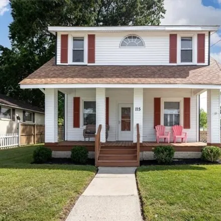 Buy this 3 bed house on 115 Fairfax Avenue in Colonial Heights, VA 23834