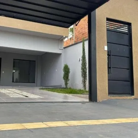 Buy this 3 bed house on Rua HM-6 in Residencial Hugo de Morais, Goiânia - GO