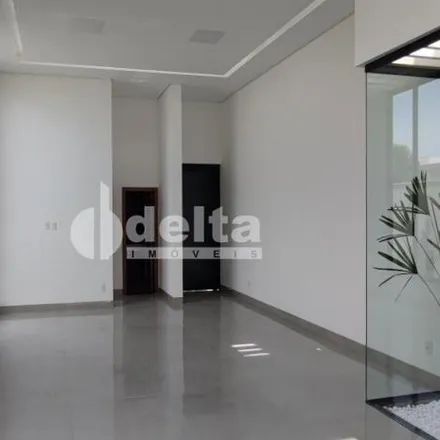 Buy this 3 bed house on Ciclovia Park dos Ipês in Shopping Park, Uberlândia - MG