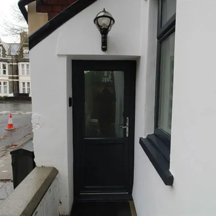 Image 8 - Princes Street, Cardiff, CF24 3SL, United Kingdom - Apartment for rent
