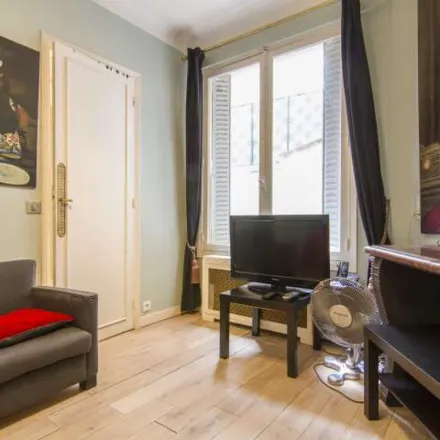 Image 2 - 114 Rue du Faubourg Saint-Honoré, 75008 Paris, France - Apartment for rent