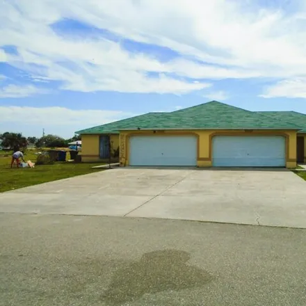 Buy this 2 bed house on 4401 21st Street Southwest in Lehigh Acres, FL 33973