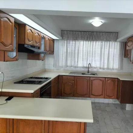 Rent this 3 bed house on unnamed road in Jacarandas, 38901 Zapopan