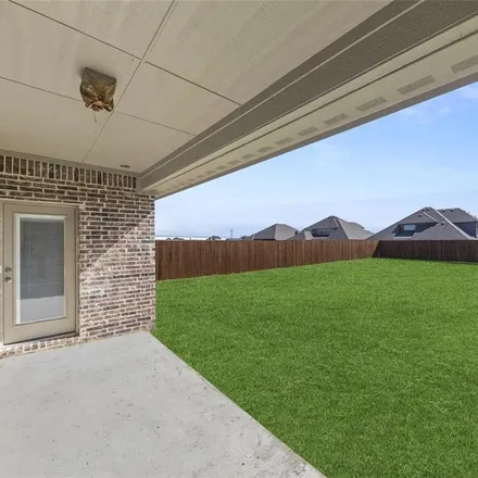 Image 7 - 812 North Tejas Drive, Sanger, TX 76266, USA - House for sale