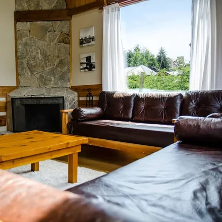 Rent this 2 bed house on Bariloche