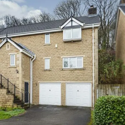 Buy this 4 bed house on Martin Bank Wood in Huddersfield, HD5 8LJ